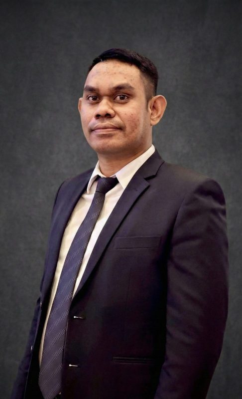 Foto Dr. H. Baharudin S. Ingratubun, SE., SH., MM., MH